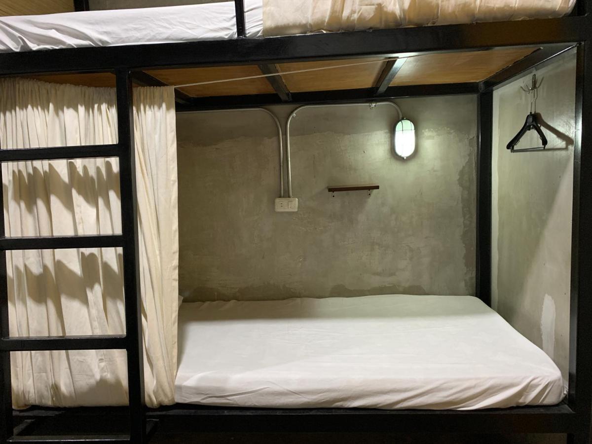Happynest Hostel Cebu Zewnętrze zdjęcie
